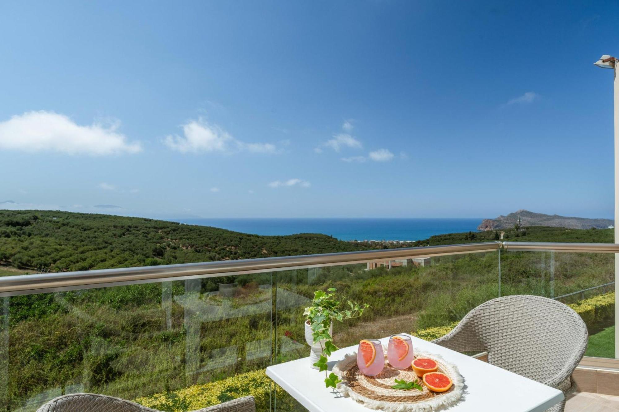 Villa Ariella With Sea View Агия-Марина Экстерьер фото