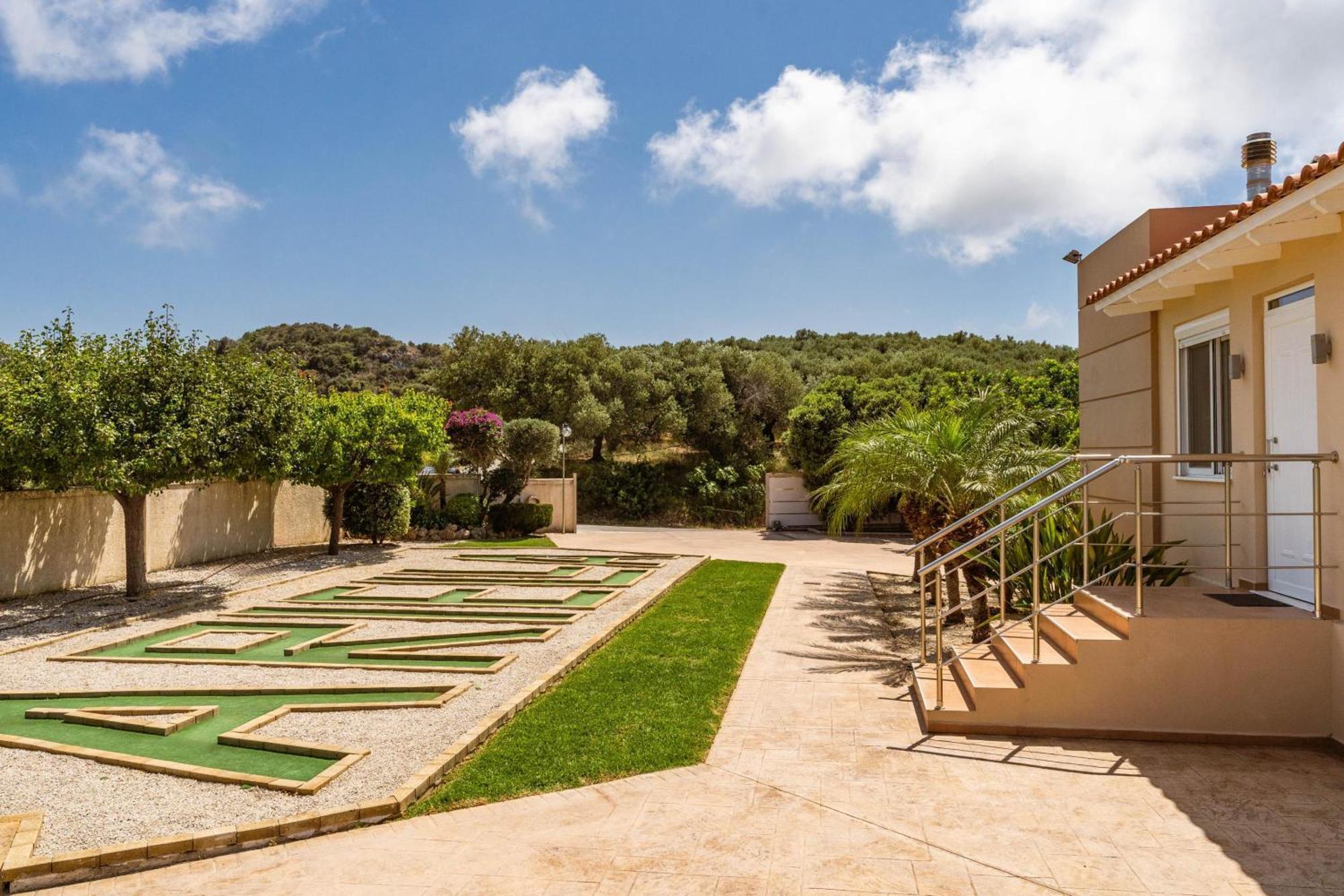 Villa Ariella With Sea View Агия-Марина Экстерьер фото